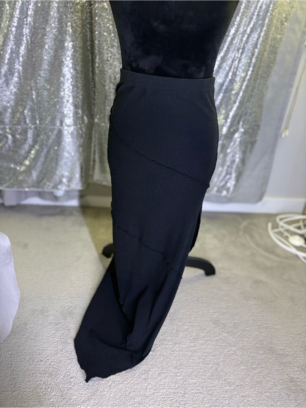 Princess Polly Ribbed Maxi Skirt 🖤